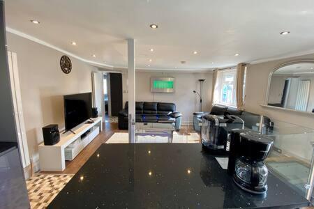 Modern Stylish Apartment At Brighton Station Bagian luar foto