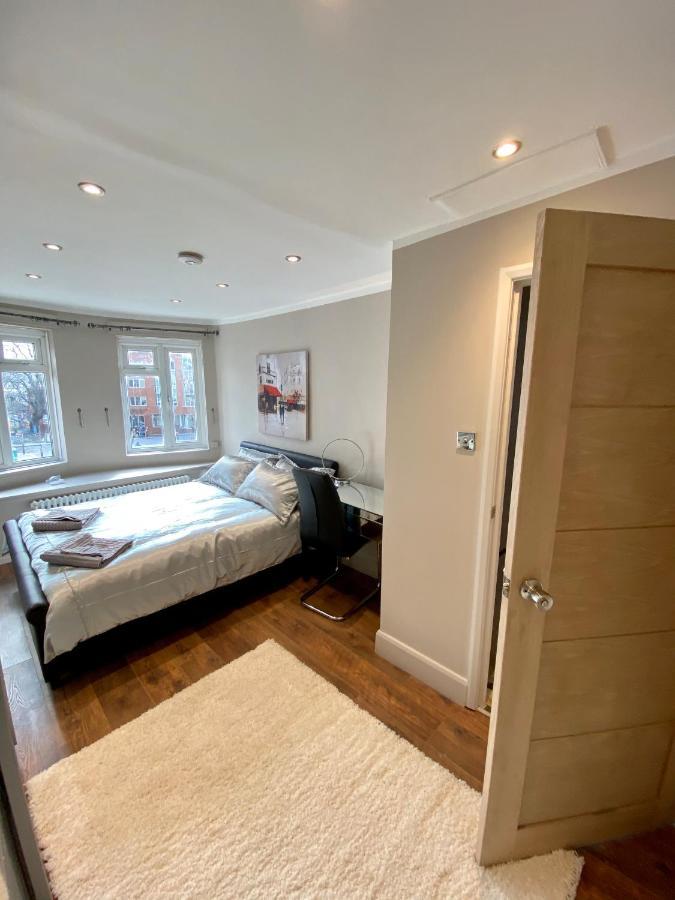 Modern Stylish Apartment At Brighton Station Bagian luar foto